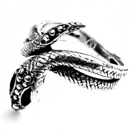 Sidabrinis žiedas - gyvatėlė