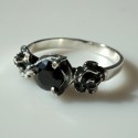 Žiedas su juodu Cirkoniu "Rožytės" Ž137